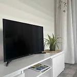 Luca Z Balkonem Apartamento Oleśnica