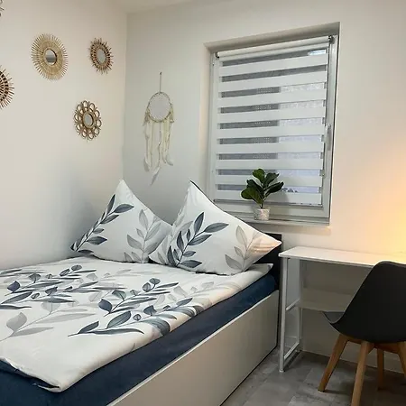 Luca Z Balkonem Apartament