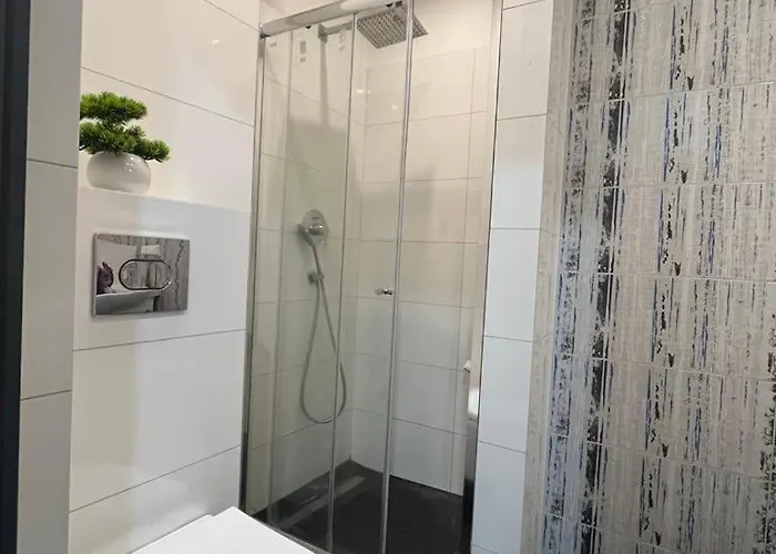 Luca Z Balkonem Apartment Olesnica (Lower Silesia)